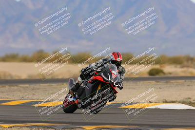 media/Dec-17-2022-SoCal Trackdays (Sat) [[224abd9271]]/Turn 15 (155pm)/